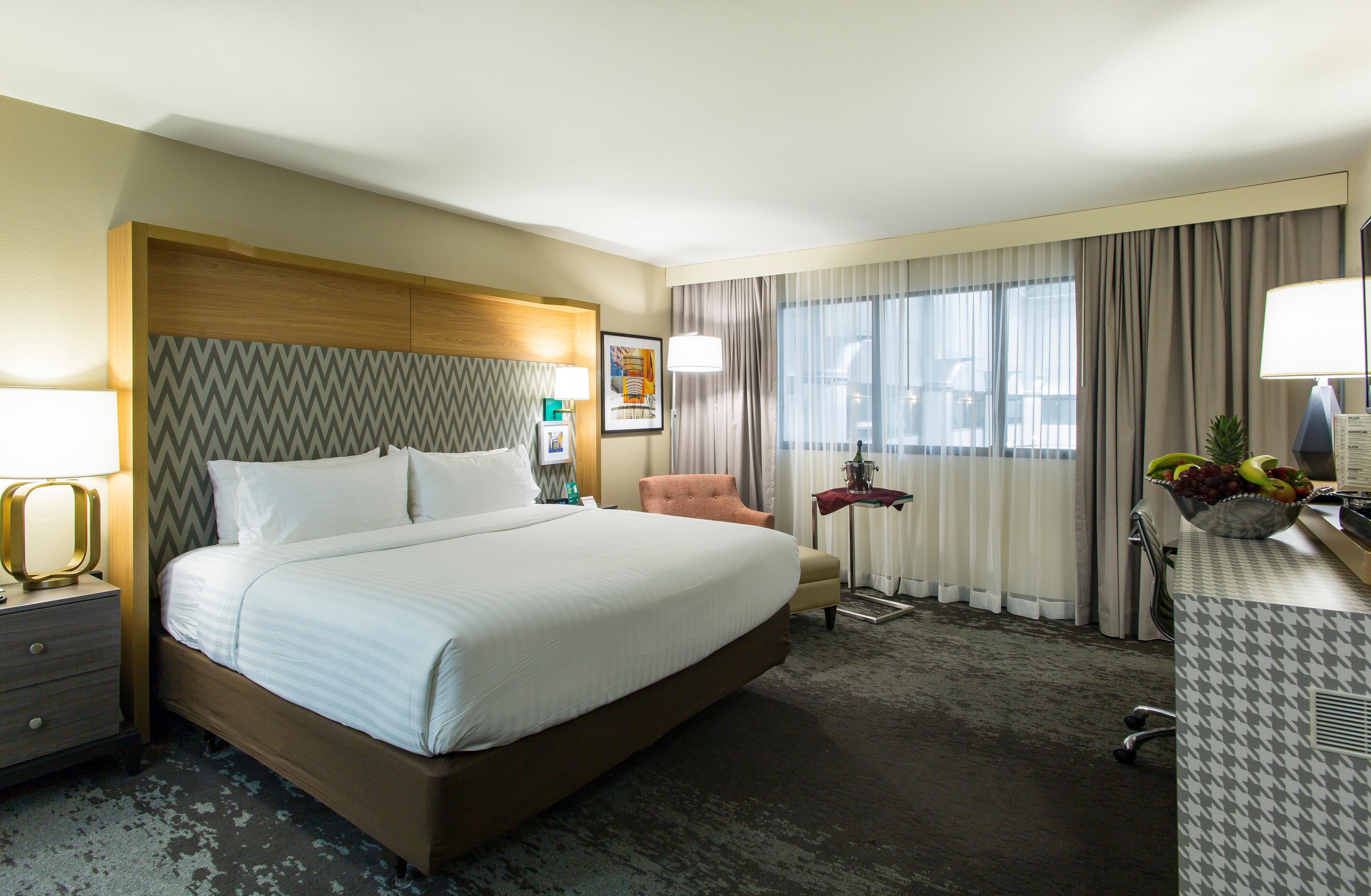 Holiday Inn Chicago North Shore By Ihg Skokie Exterior foto