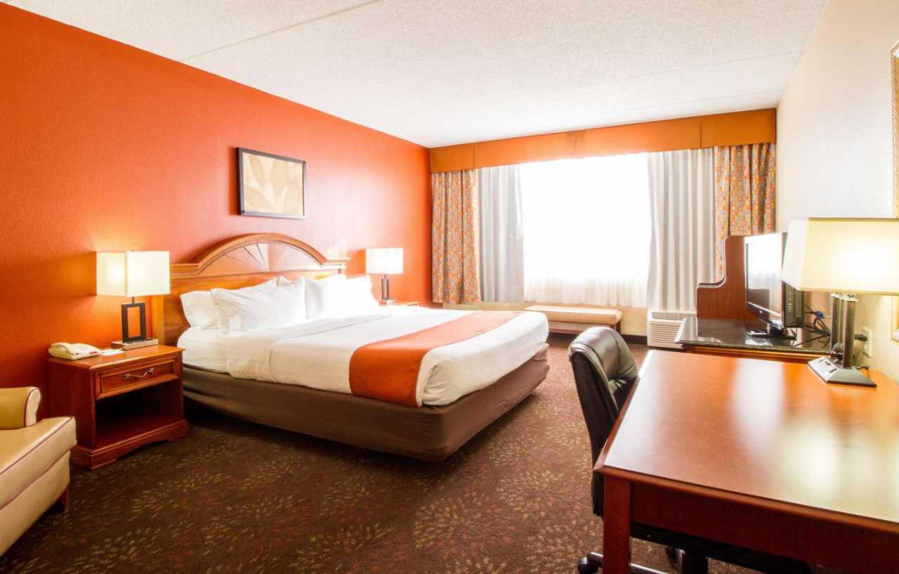 Holiday Inn Chicago North Shore By Ihg Skokie Exterior foto