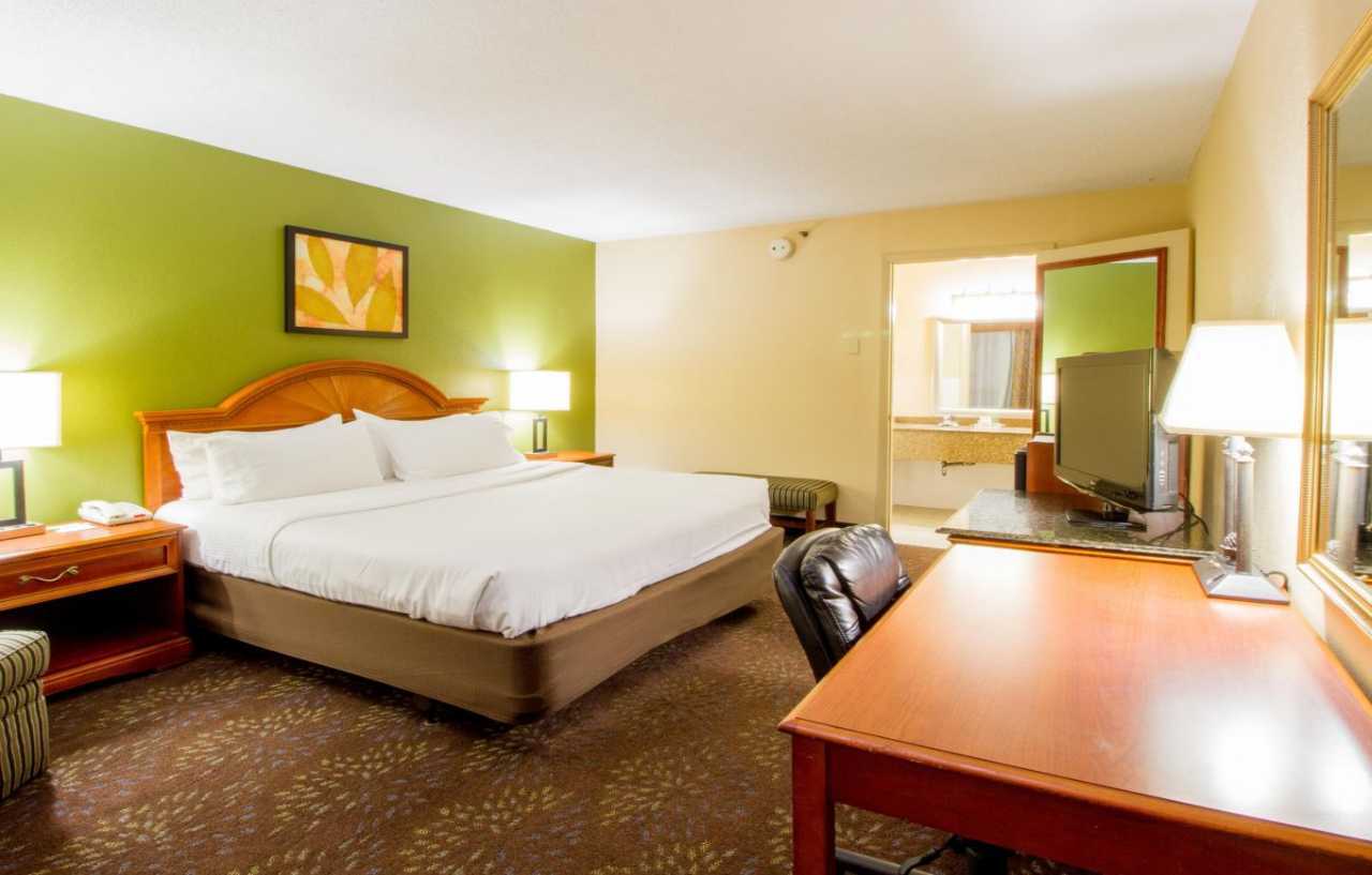 Holiday Inn Chicago North Shore By Ihg Skokie Exterior foto